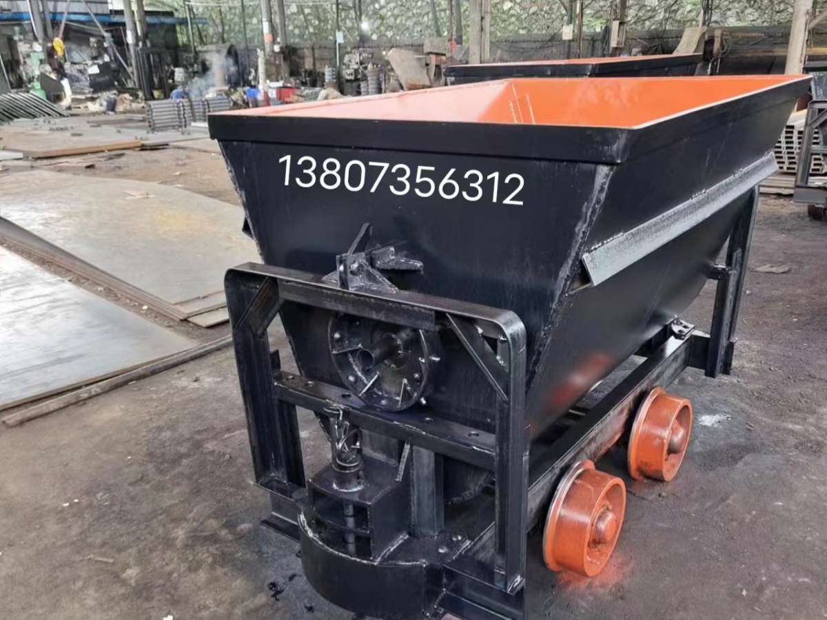 郴州打砂機磁選機制造,翻斗式礦車,郴州市久通礦山設備有限公司